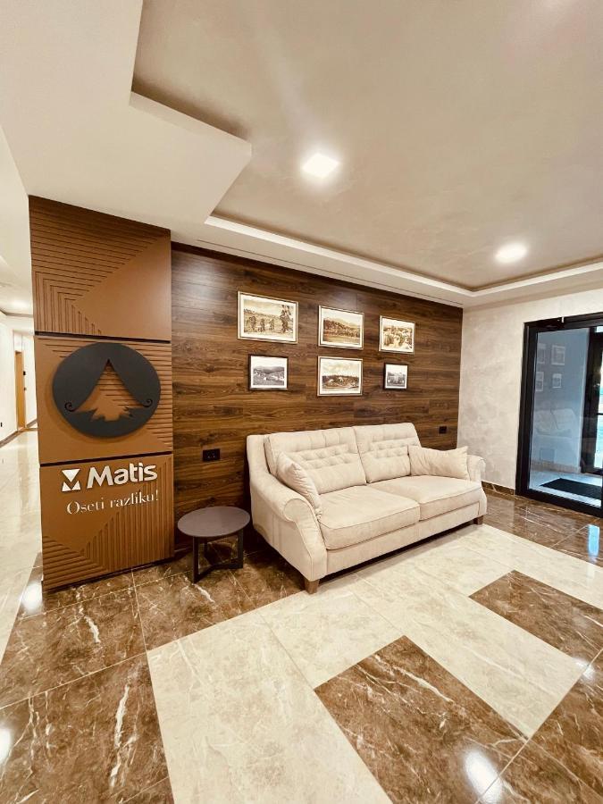 Neo Apartment
